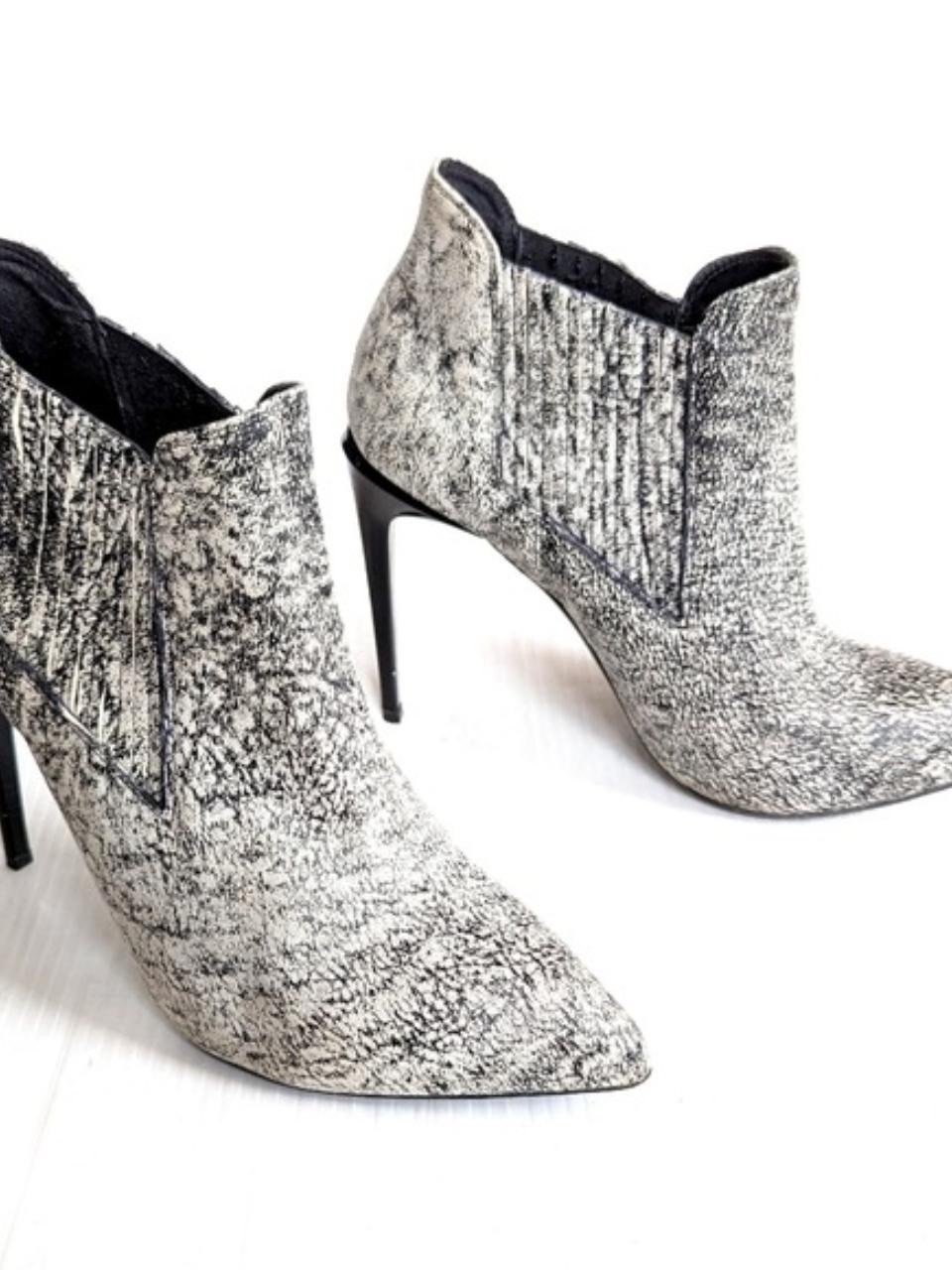 Kurt Geiger Black And White Textured Pointed-Ankle Booties